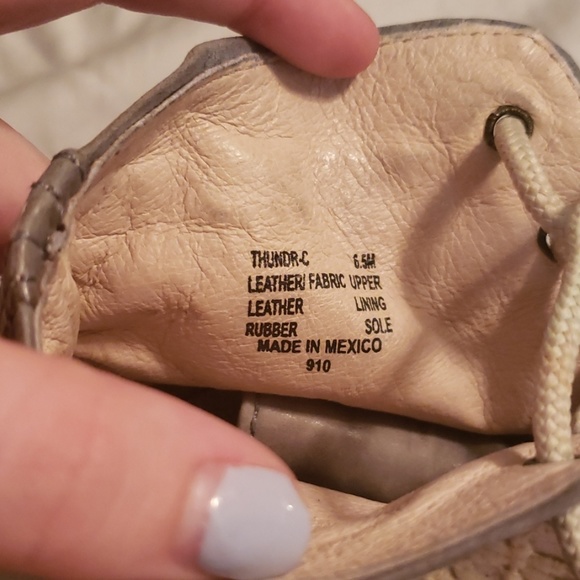 Booties - Picture 5 of 5